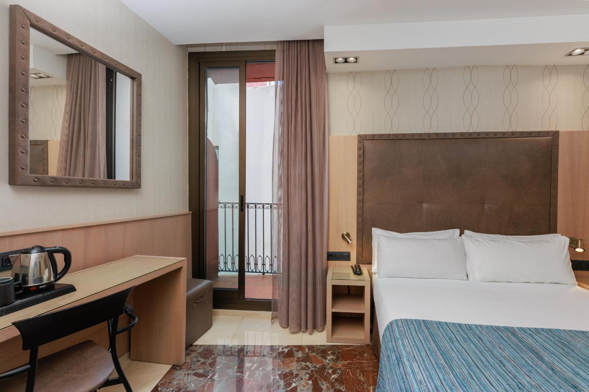 Hotel Gótico Barcelona Habitación foto